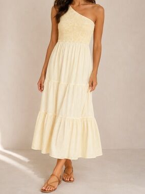 One-Shoulder Yellow Women's Tiered Dress